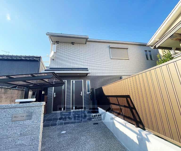 近鉄京都線 東寺駅 徒歩12分  築3年