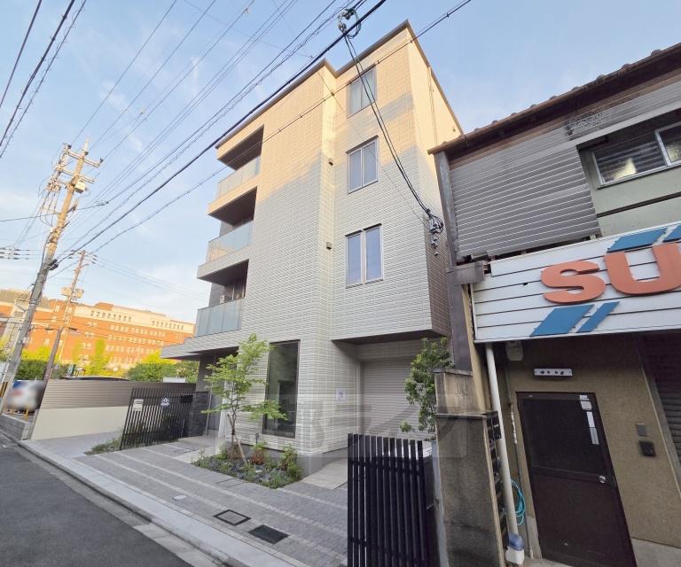 山陰本線 二条駅 徒歩4分 4階建 築2年