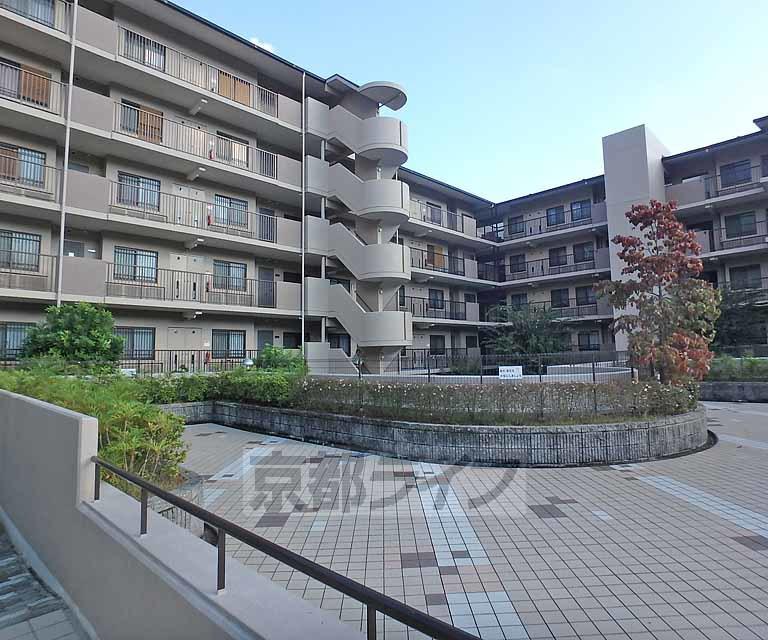 阪急電鉄嵐山線 松尾大社駅 徒歩68分 5階建 築36年