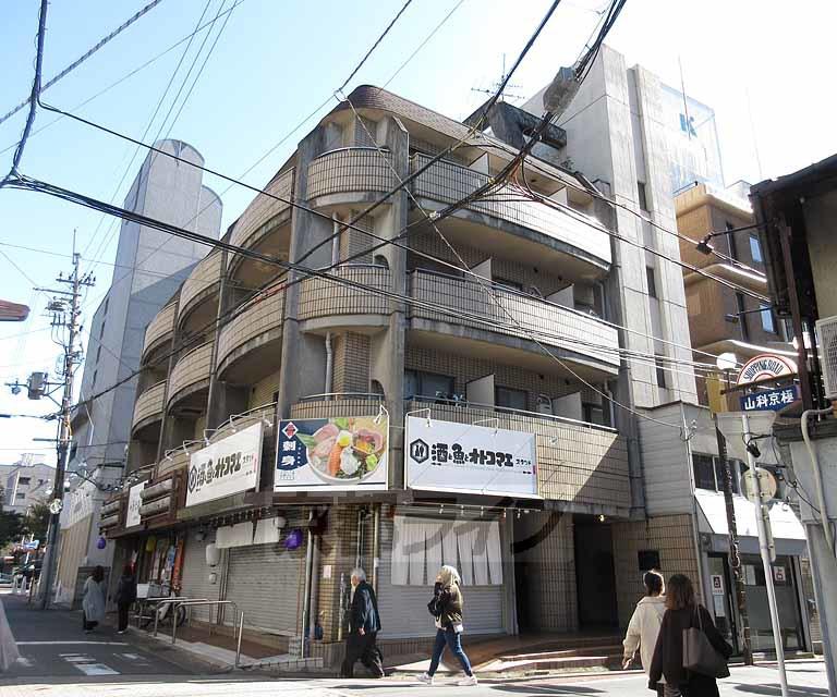 東海道本線 山科駅 徒歩2分 5階建 築41年