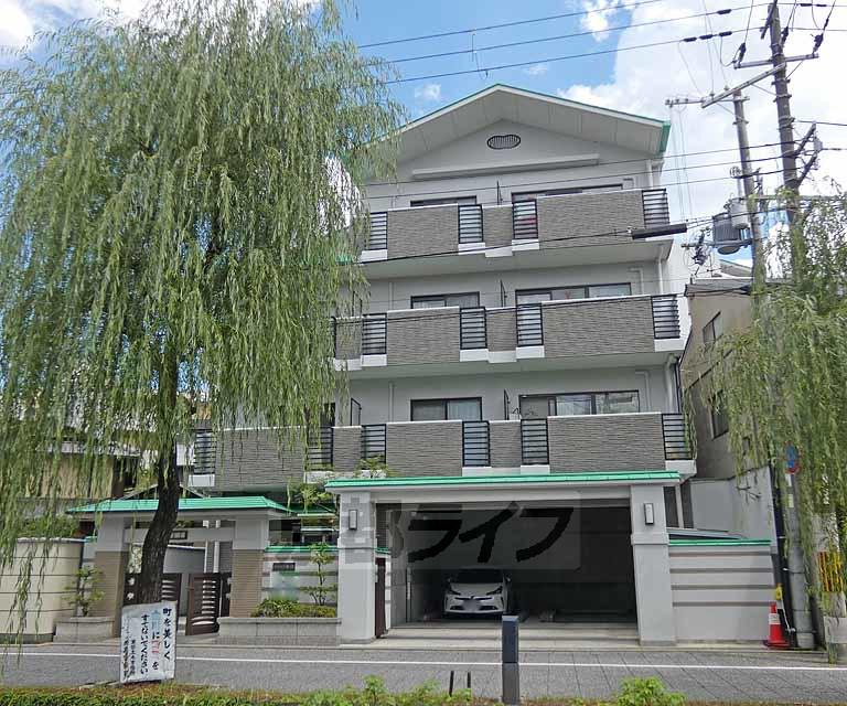 京都市東西線 東山駅(京都) 徒歩5分  築28年(1K/1階)