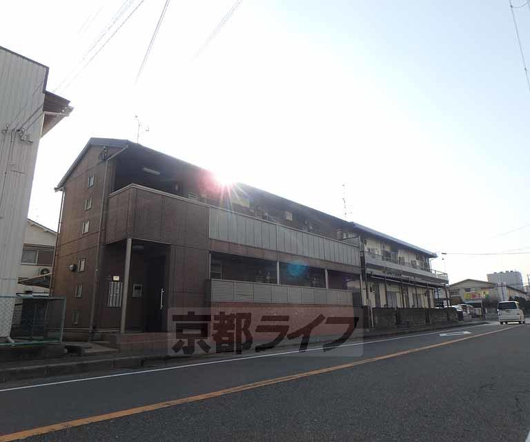 京阪電気鉄道京阪線 枚方公園駅 徒歩7分  築21年