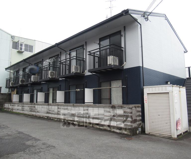 片町線 長尾駅(大阪) 徒歩20分 2階建 築24年