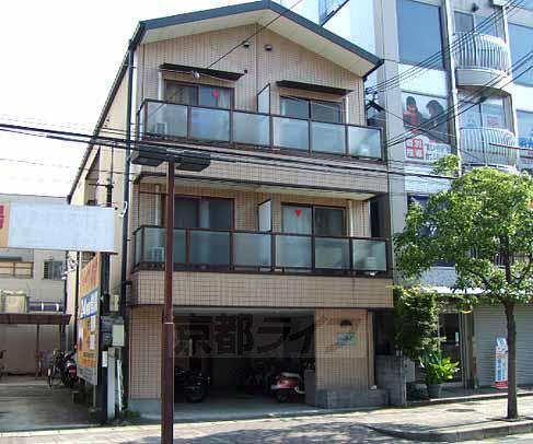 近鉄京都線 新田辺駅 徒歩3分  築24年