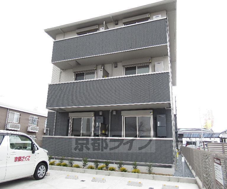 近鉄京都線 三山木駅 徒歩7分 3階建 築5年