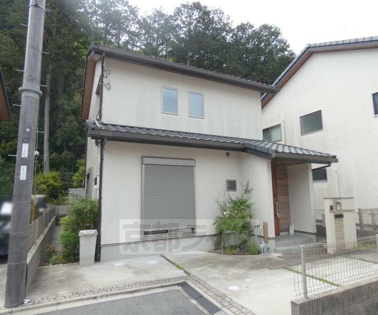 京福北野線 北野白梅町駅 徒歩25分  築9年(3LDK)
