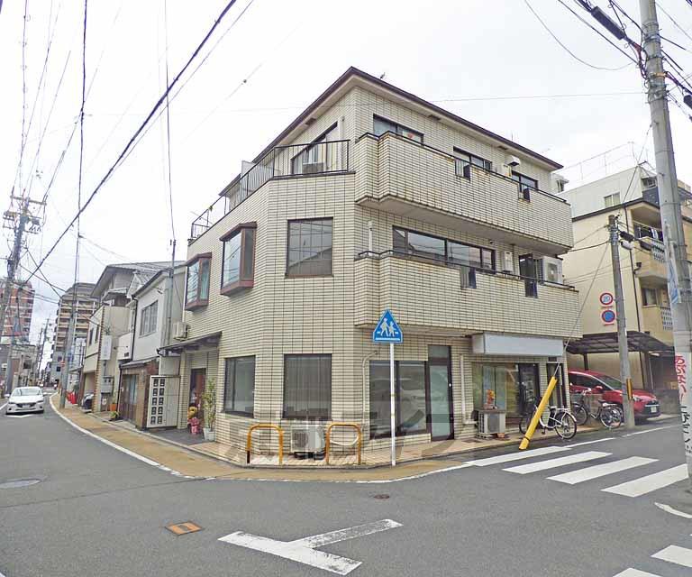 京都市烏丸線 今出川駅 徒歩11分  築40年