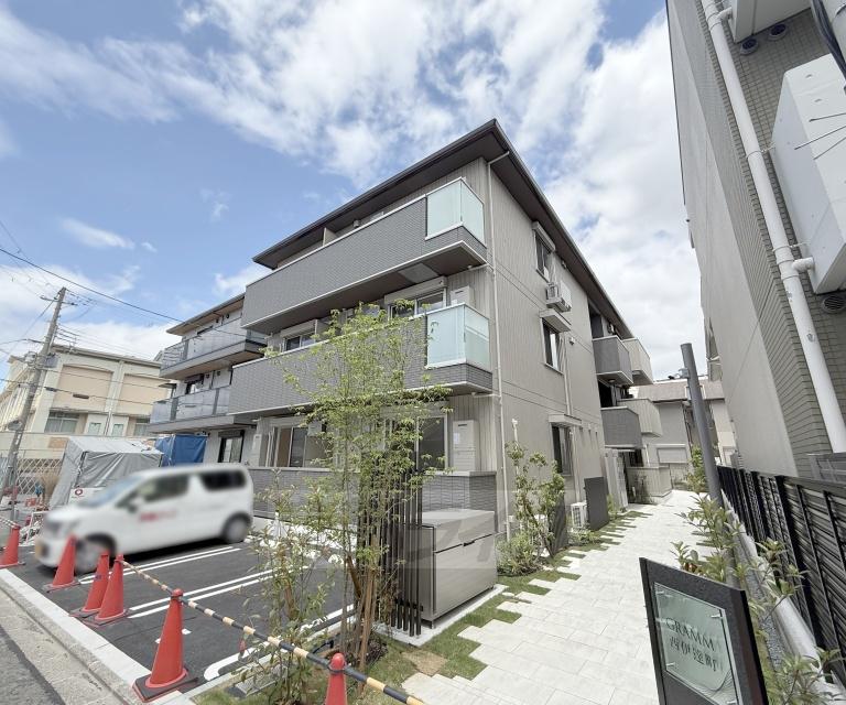 京阪電気鉄道京阪線 藤森駅 徒歩5分 3階建 築1年