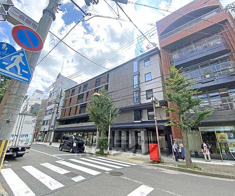 京都市東西線 京都市役所前駅 徒歩5分  築5年(1LDK/4階)