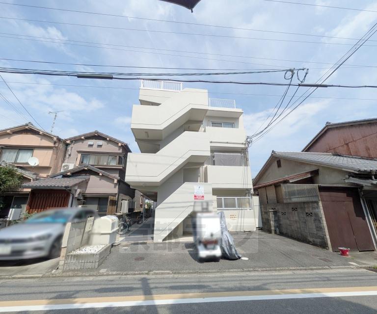 山陰本線 二条駅 徒歩8分 3階建 築32年