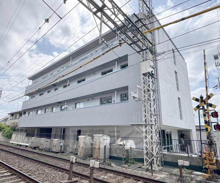 京阪電気鉄道京阪線 墨染駅 徒歩1分 4階建 築1年