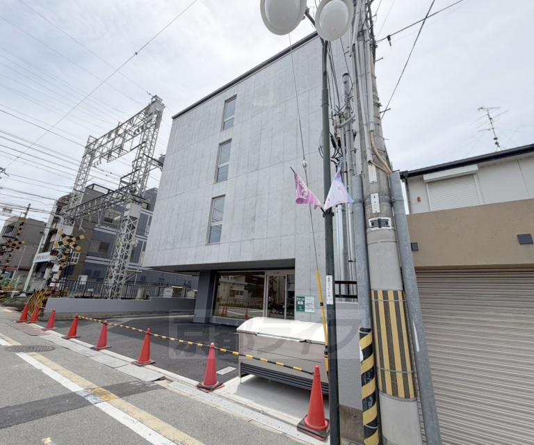 京阪電気鉄道京阪線 墨染駅 徒歩1分  築1年(2DK/4階)