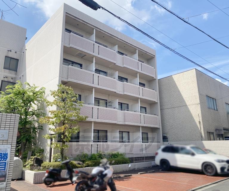 京都市東西線 西大路御池駅 徒歩4分  築39年(1K/4階)