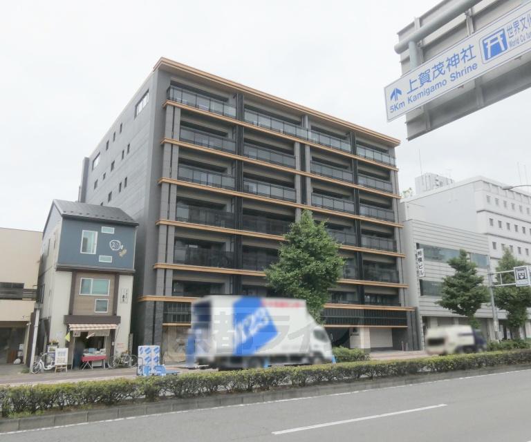 京都市東西線 二条城前駅 徒歩10分  築1年