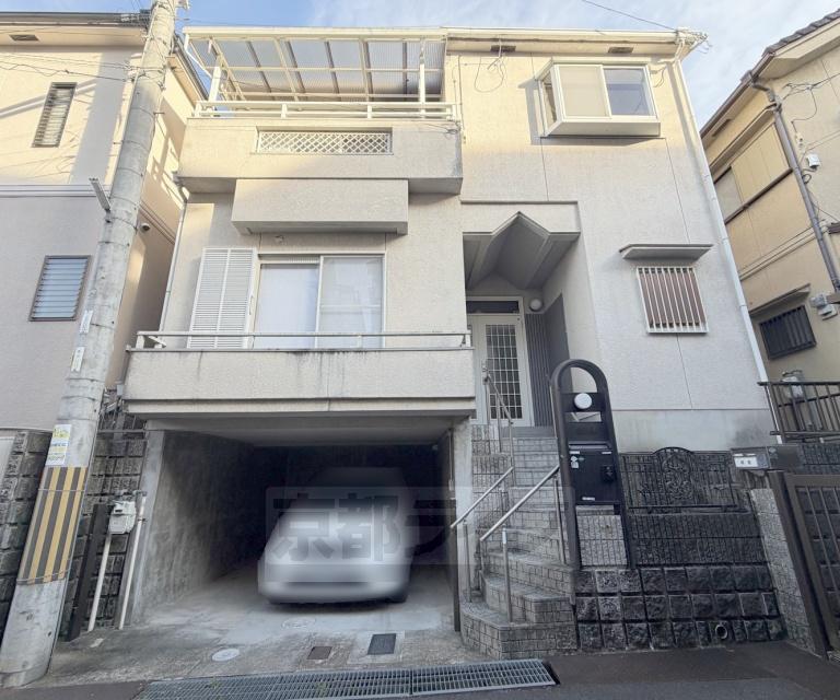 奈良線 ＪＲ小倉駅 徒歩14分  築33年(4LDK)