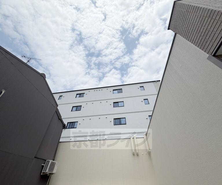 京都市烏丸線 烏丸御池駅 徒歩4分  新築(2LDK/5階)