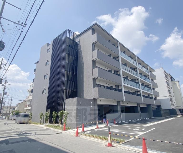 京都市東西線 太秦天神川駅 徒歩9分  新築