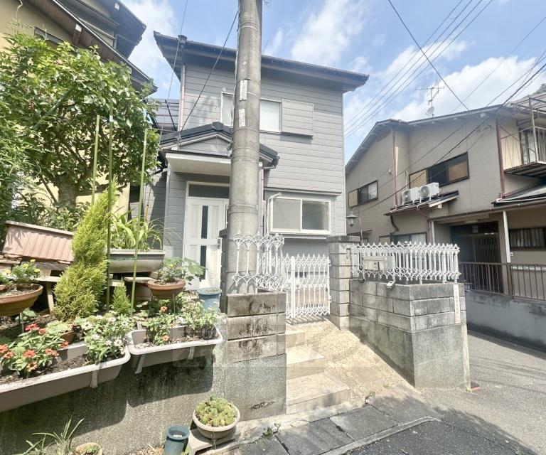 京都市東西線 醍醐駅(京都) 徒歩8分  築39年(4LDK)