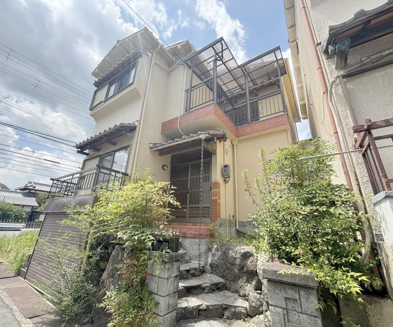 近鉄京都線 興戸駅 徒歩7分 2階建 築47年