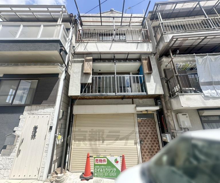 京阪電気鉄道京阪線 淀駅 徒歩29分  築40年