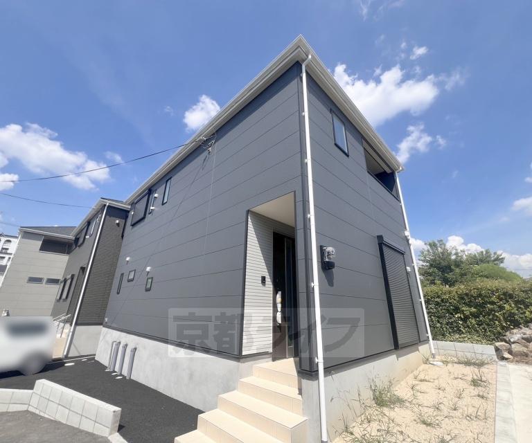 片町線 長尾駅(大阪) 徒歩33分  築1年