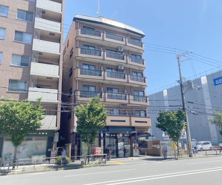 イヌイビル