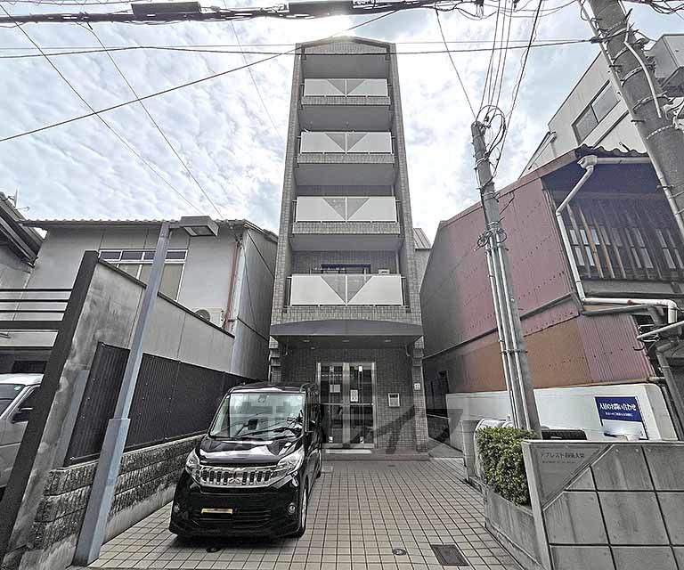 阪急電鉄京都線 大宮駅(京都) 徒歩3分  築30年