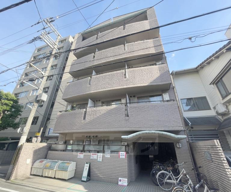 京都市烏丸線 四条駅(京都市営) 徒歩7分  築32年