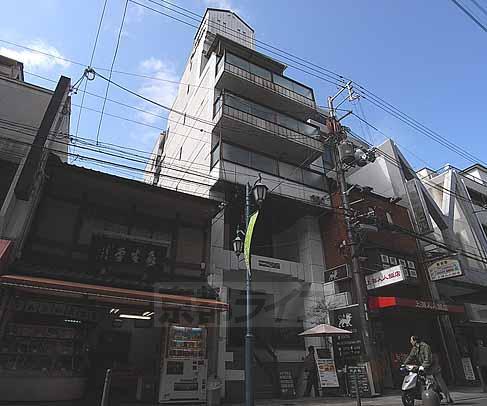京都市東西線 京都市役所前駅 徒歩4分 6階建 築42年