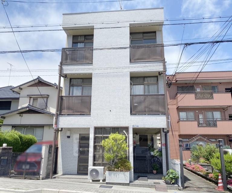 京都市烏丸線 北山駅(京都) 徒歩28分 3階建 築45年