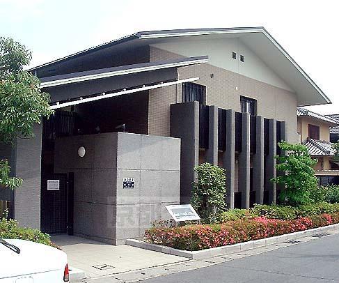 京都市烏丸線 国際会館駅 徒歩1分 2階建 築26年