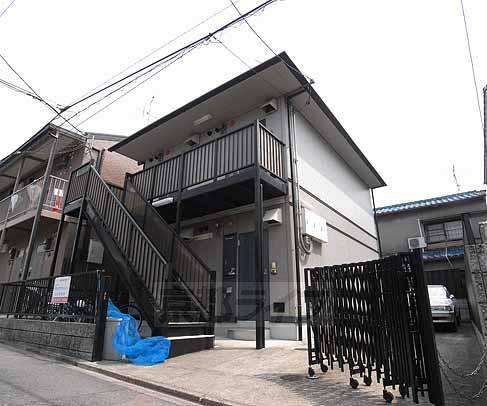 京阪電気鉄道京阪線 龍谷大前深草駅 徒歩9分  築30年