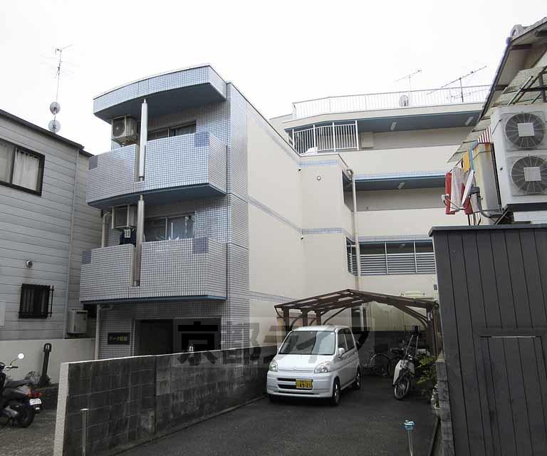 京都市東西線 石田駅(京都市営) 徒歩8分  築35年