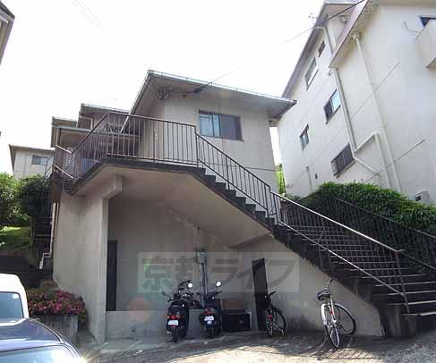 京都市東西線 御陵駅 徒歩6分 3階建 築49年