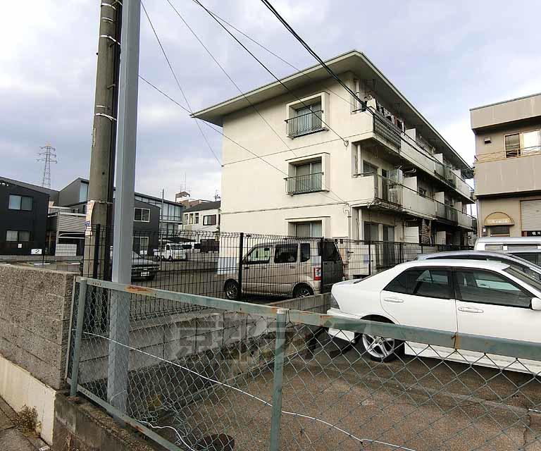 東海道本線 桂川駅(京都) 徒歩12分  築48年(2DK/3階)