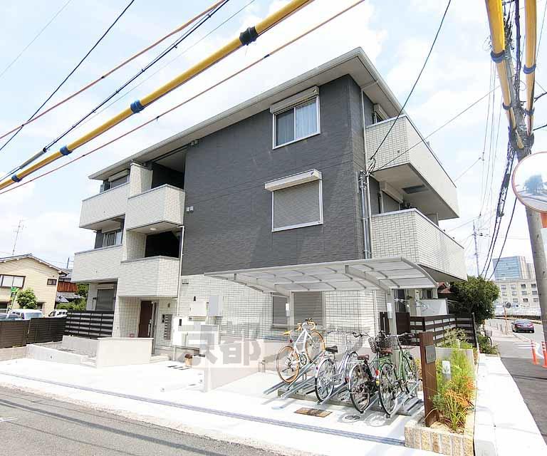 東海道本線 長岡京駅 徒歩10分  築6年