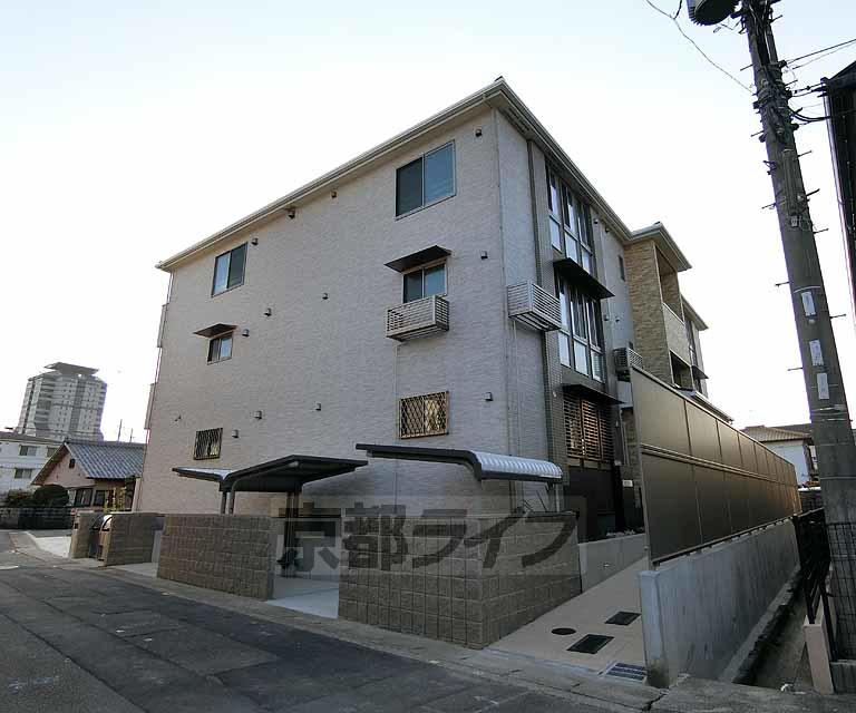 東海道本線 向日町駅 徒歩18分  築5年