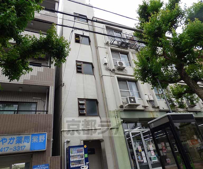 京都市烏丸線 北大路駅 徒歩23分  築53年