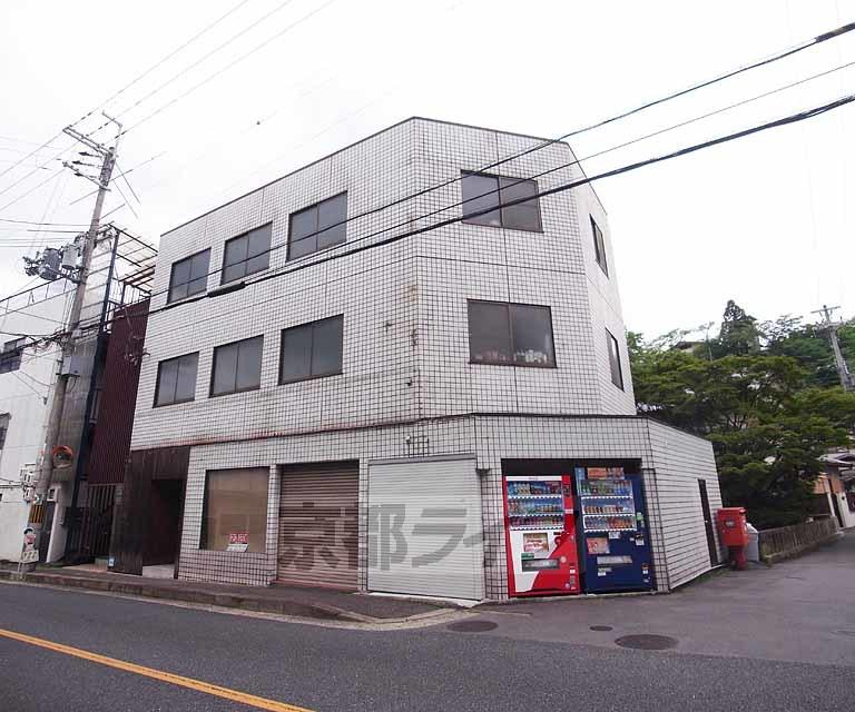 京福北野線 宇多野駅 徒歩9分  築43年(1K/3階)
