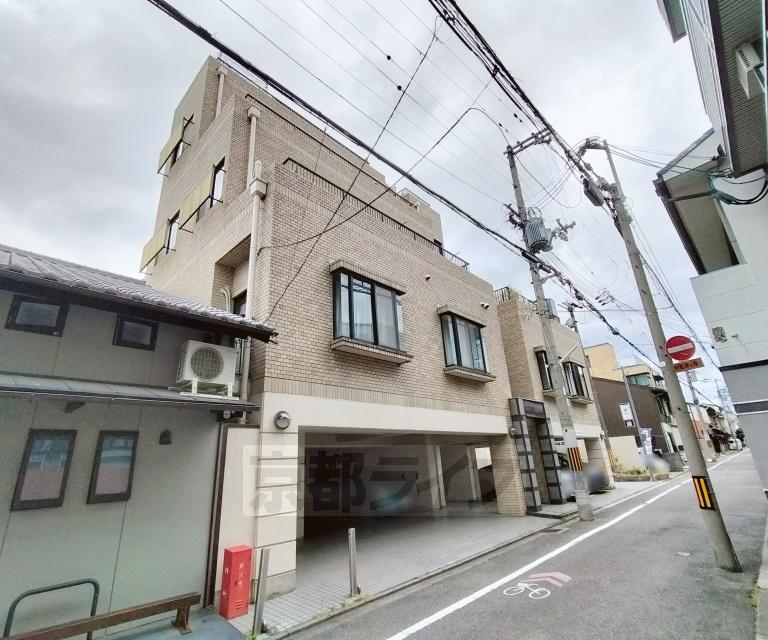 京都市烏丸線 今出川駅 徒歩17分 5階建 築38年
