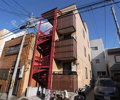 京阪電気鉄道京阪線 清水五条駅 徒歩2分  築20年