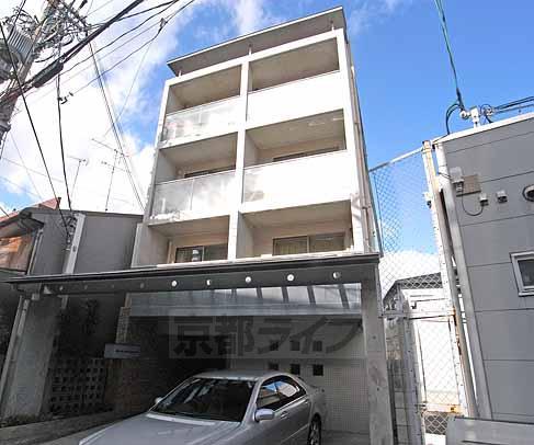 京阪電気鉄道京阪線 清水五条駅 徒歩9分  築21年