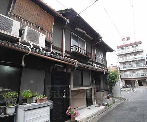 京阪電気鉄道京阪線 清水五条駅 徒歩3分 2階建 築67年