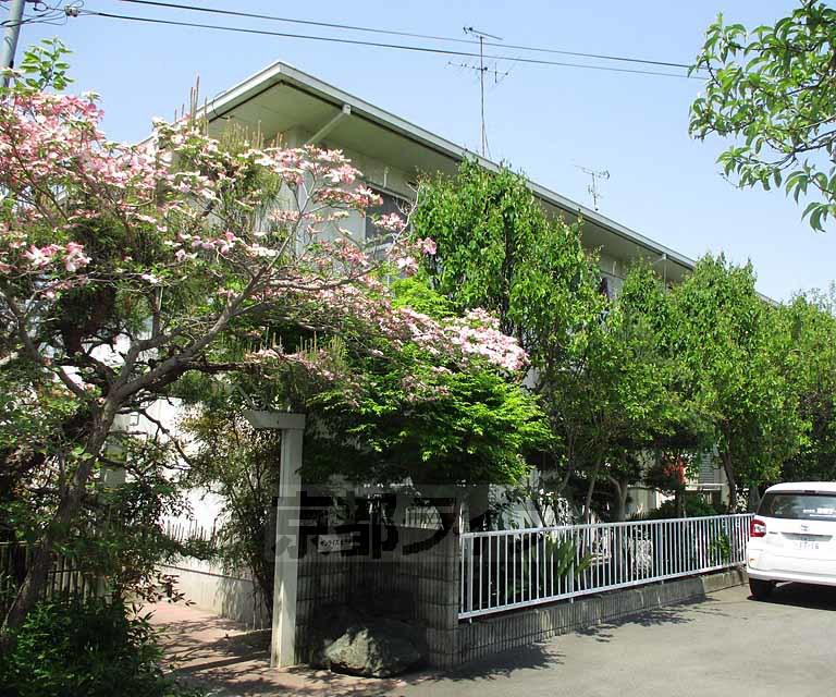近鉄京都線 伊勢田駅 徒歩2分  築39年