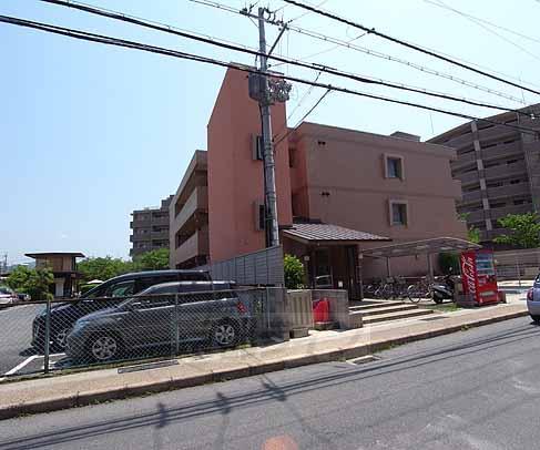 近鉄京都線 小倉駅(京都) 徒歩5分  築20年