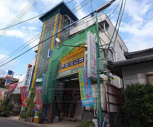 近鉄京都線 久津川駅 徒歩12分 3階建 築34年