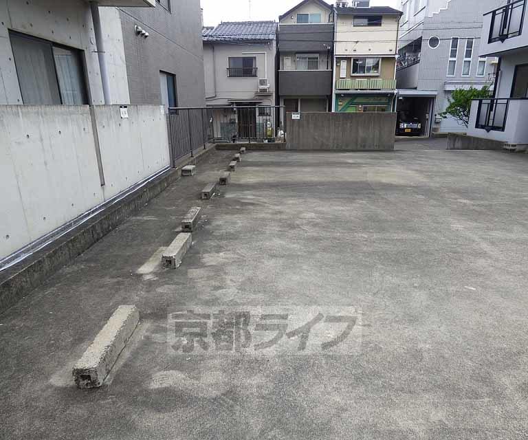 京都市烏丸線 北大路駅 徒歩28分 3階建 築33年