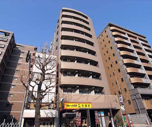 京都市烏丸線 丸太町駅(京都市営) 徒歩10分  築33年