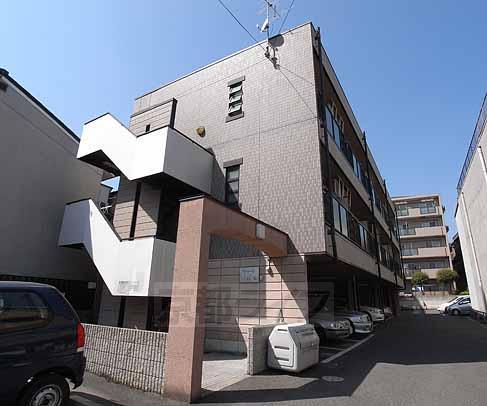 京都市烏丸線 北大路駅 徒歩10分  築30年