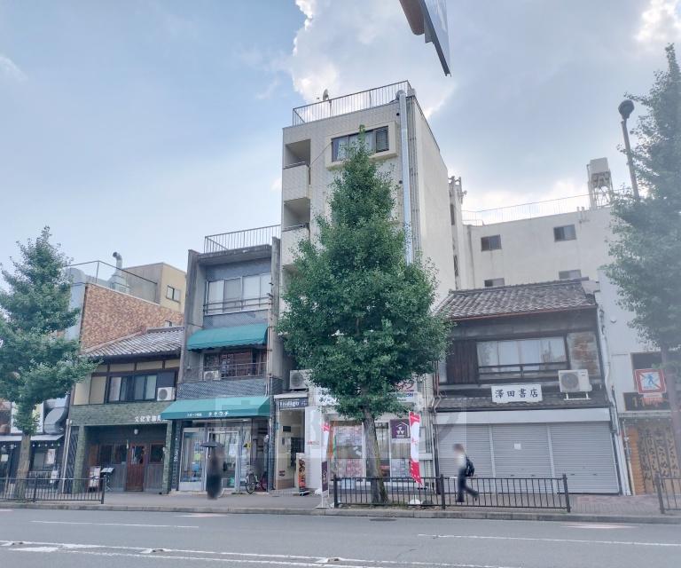 京都市烏丸線 今出川駅 徒歩1分  築42年(1K/4階)